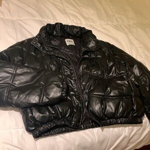 Puffy leather jacket